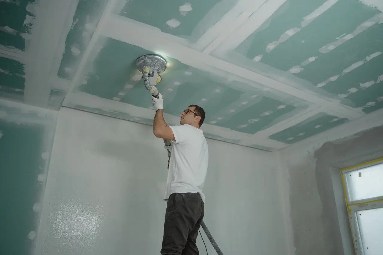 Ceiling Water Extraction in Sherrelwood